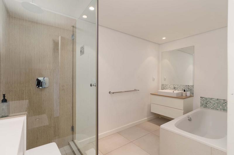 7 Bedroom Property for Sale in Llandudno Western Cape